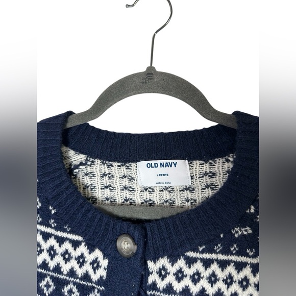 Old Navy Women’s L Petite Fair Isle Reindeer Snowflake Cardigan Sweater – Navy - Picture 3 of 5
